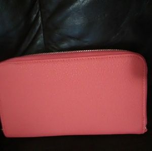 Jewel by thirty-one wallet